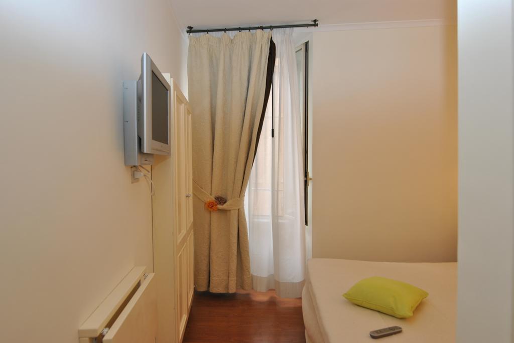 95 Rooms In روما الغرفة الصورة
